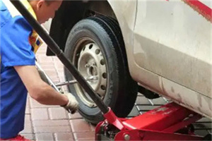 弓长岭区附近拖车24小时服务热线电话